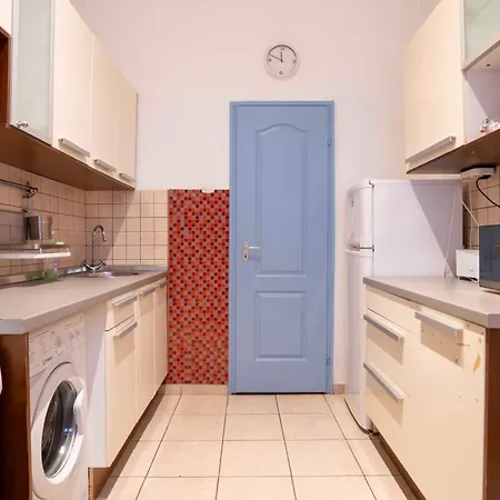 Appartement Quiet Cozy In Party Street E1 Budapest