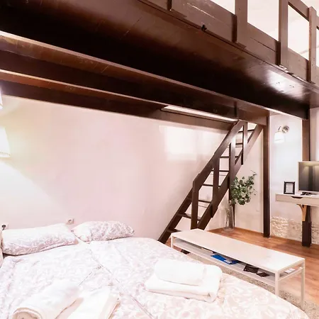 Quiet Cozy In Party Street E1 *